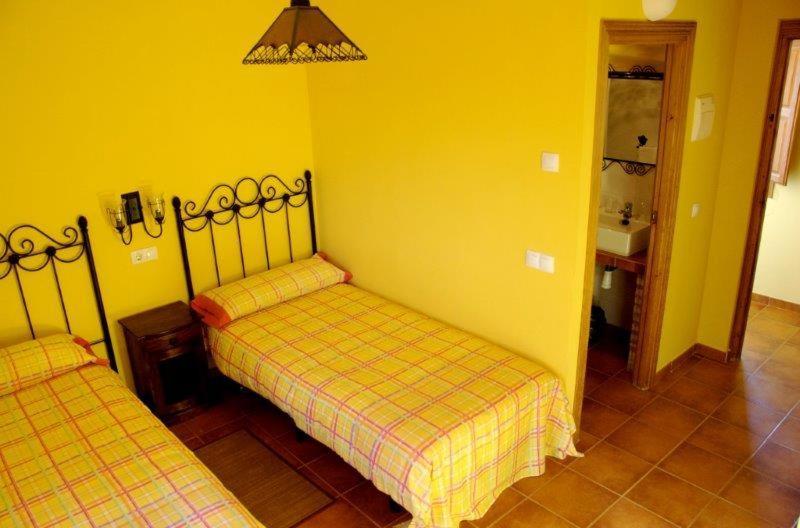 Tres Navios En El Mar Casa Rural De 10 Habitaciones Con Bano Individual Precios Web Montejo de Tiermes Exterior photo